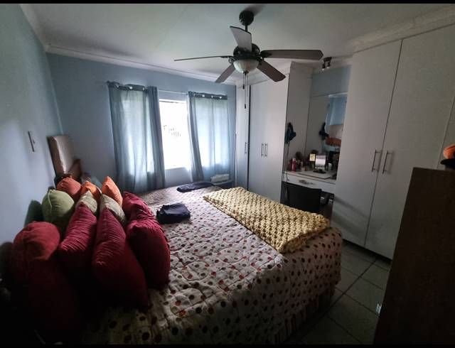 5 BEDROOM FREEHOLD FOR SALE IN THE REEDS